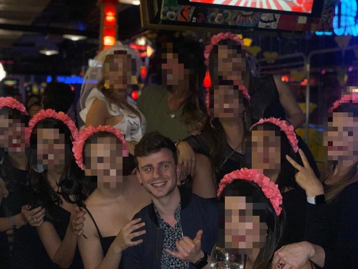 GBIMG_5573_Facetune_31-03-2019-19-04-53_blurr (1)